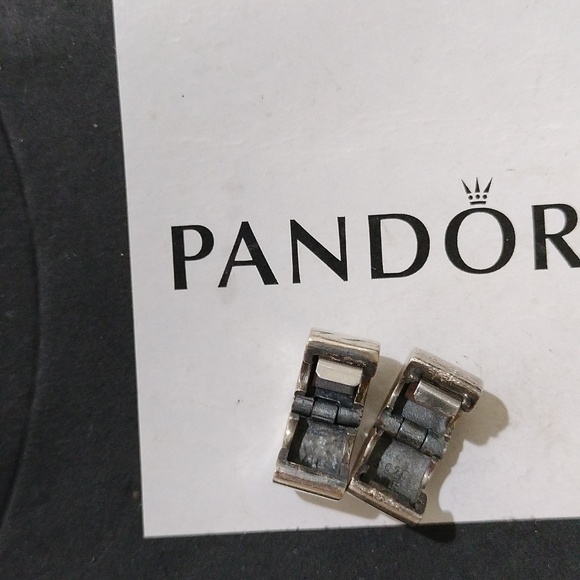 Pandora Retired Sterling Silver Smooth Plain Clips - 790138, Set of 2 - Picture 4 of 5